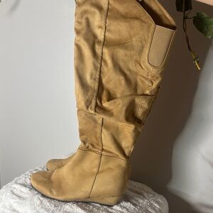 Comfortview Women's Over the Knee Tan Boots